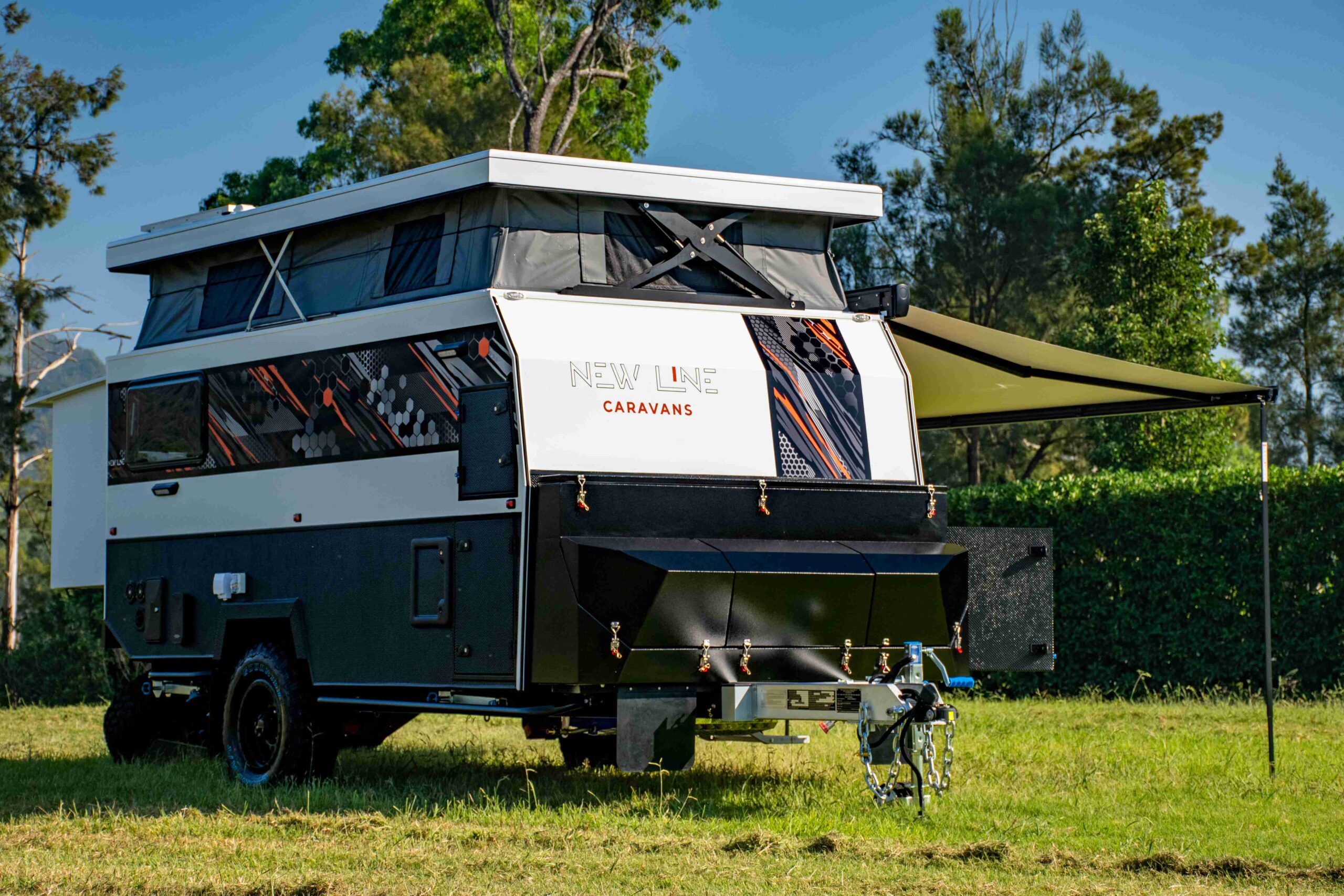 13ft Hybrid Caravan for Couples