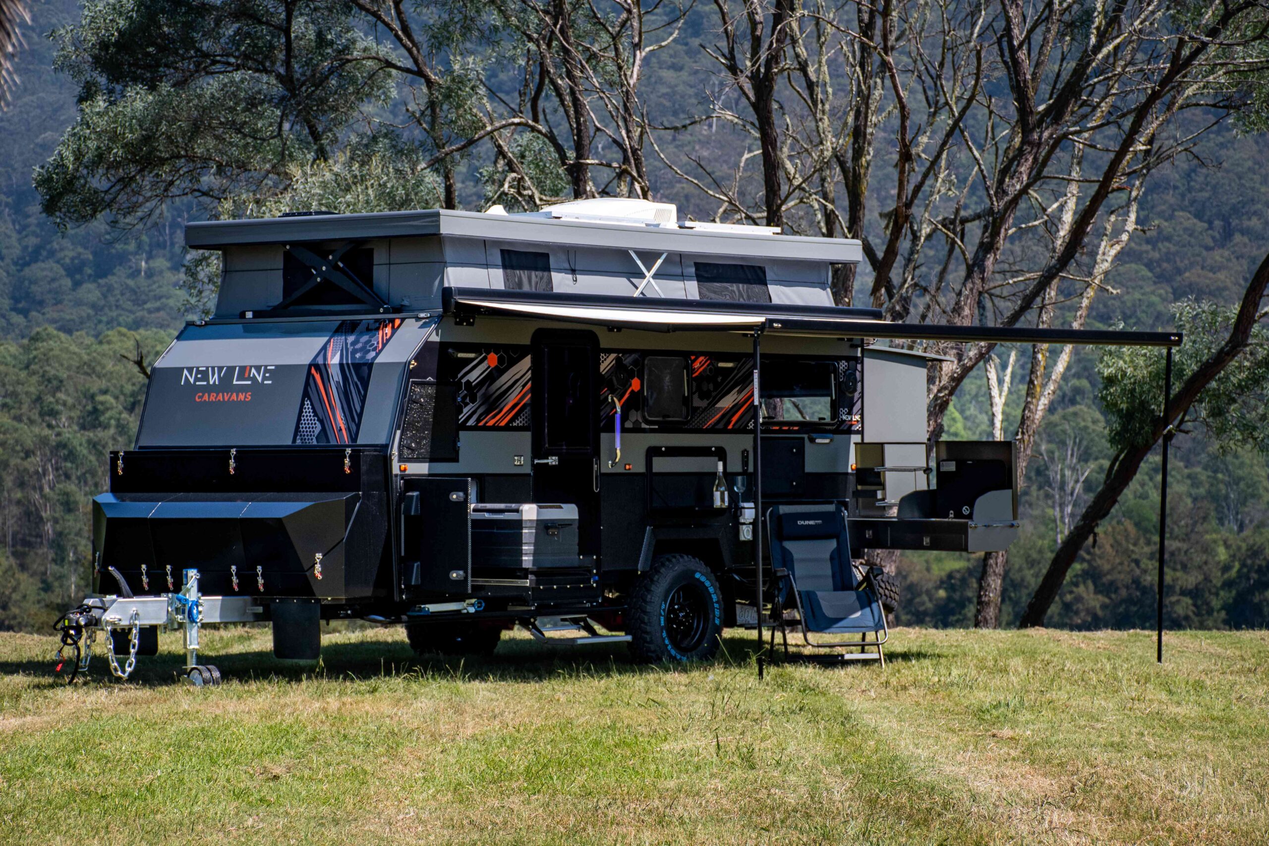 15ft Hybrid Caravan for Couple
