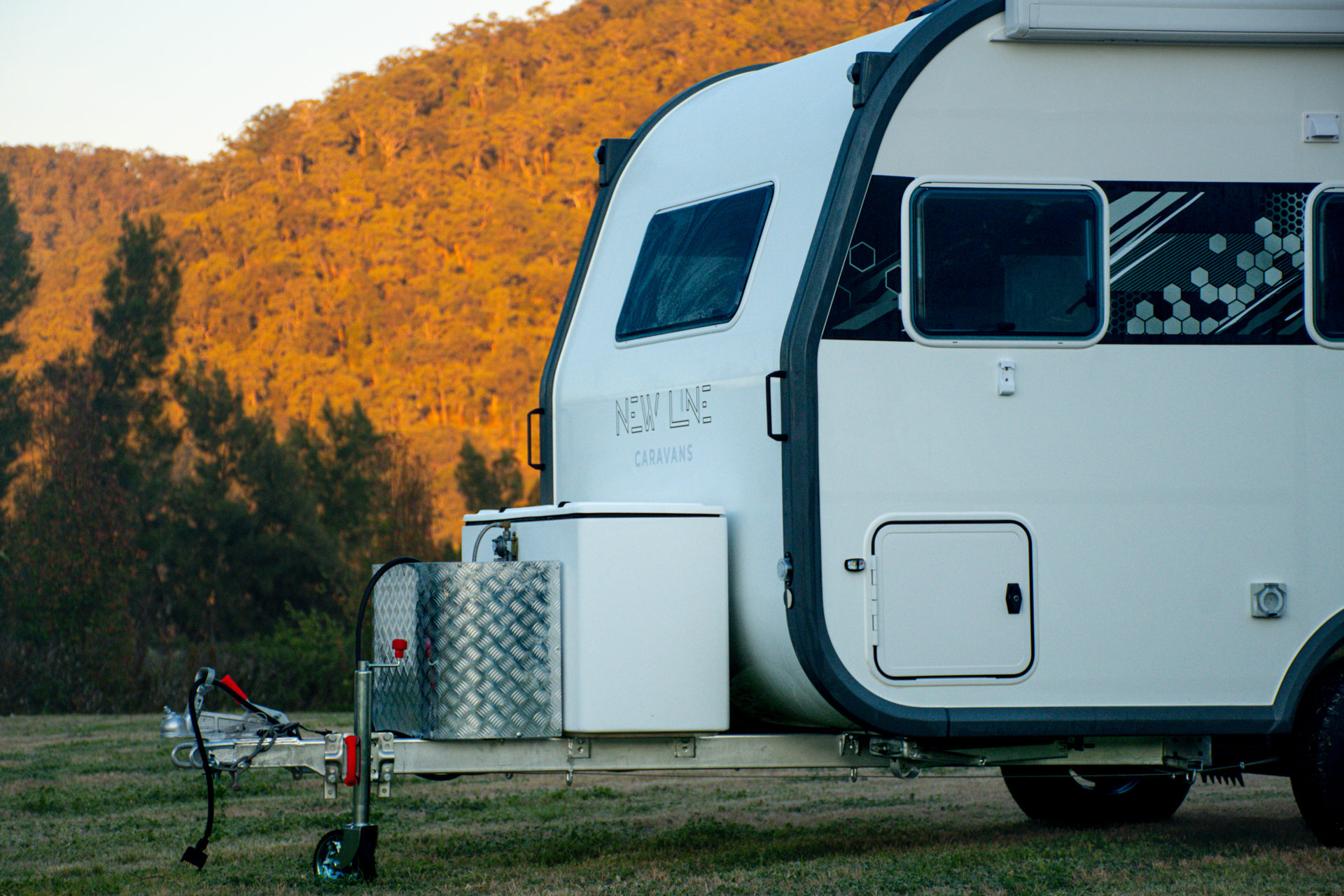 12ft Small Family Caravan Exterior Images