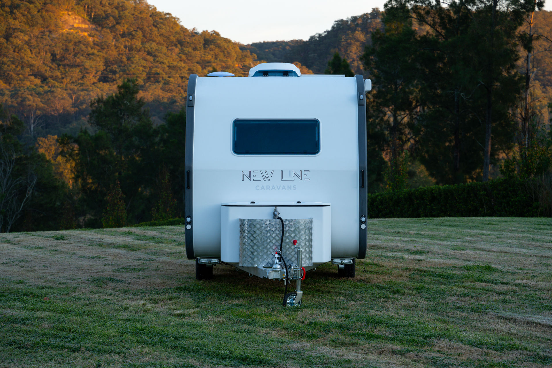12ft Small Family Caravan Exterior Images